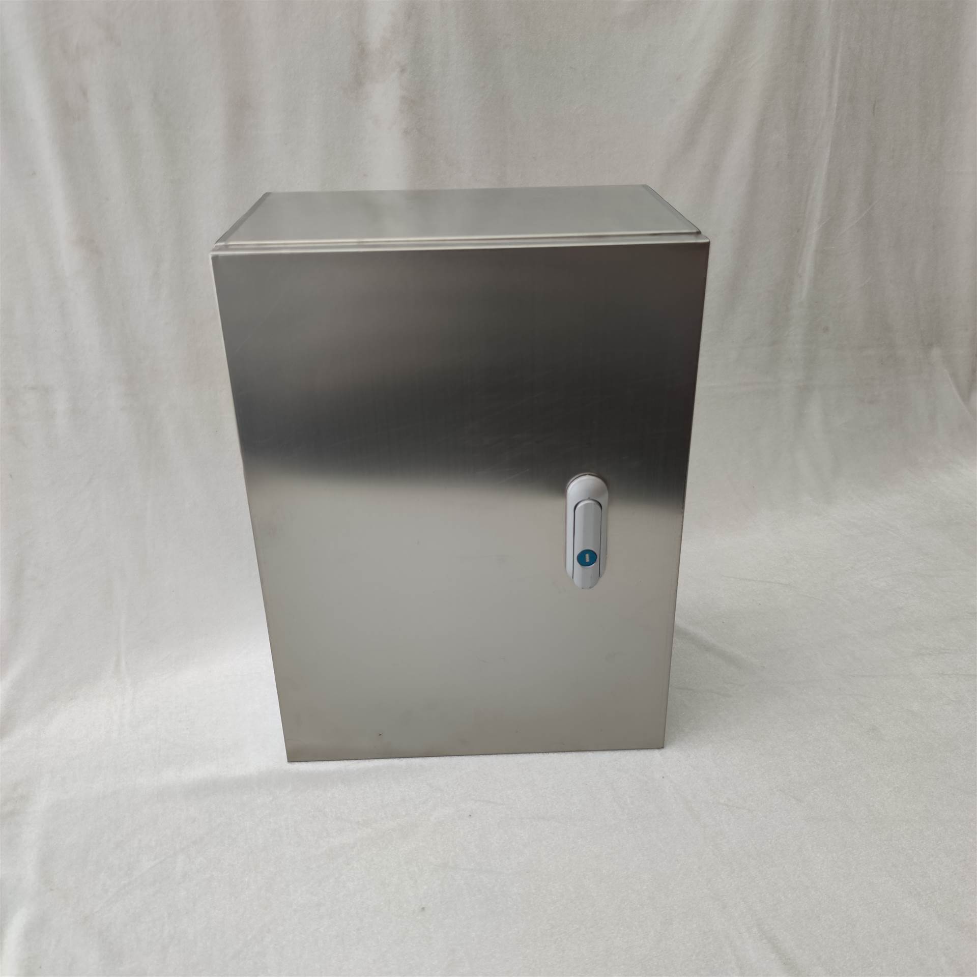 304不锈钢机箱 明装箱 壁挂机箱 基业配电箱 室内配电箱 